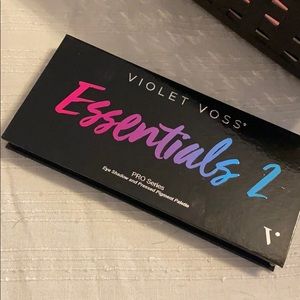 VIOLET VOSS ESSENTIALS 2 PRO SERIES
